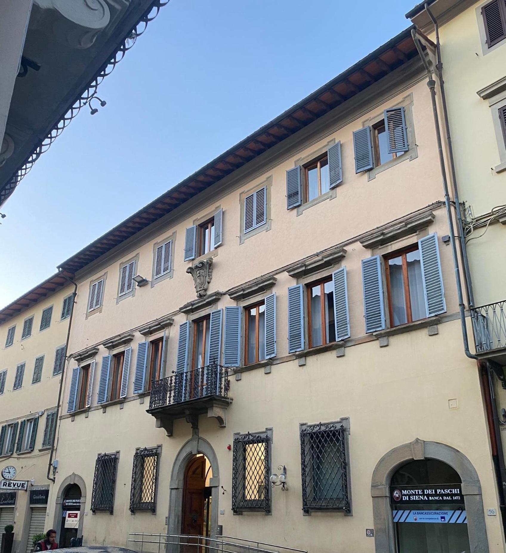 Palazzo Mari Suite & Rooms B&B Montevarchi Exterior foto
